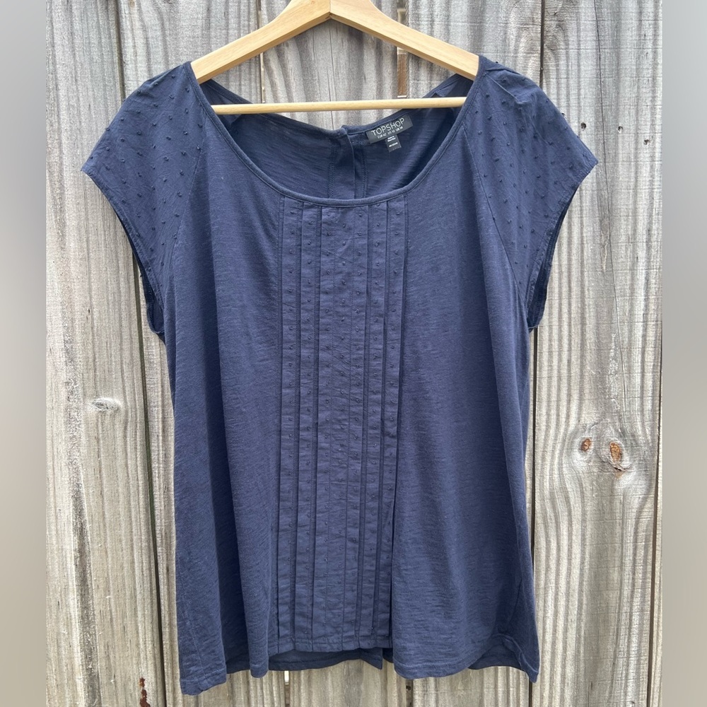 Topshop: Blue Top with button detailing: Size US 10